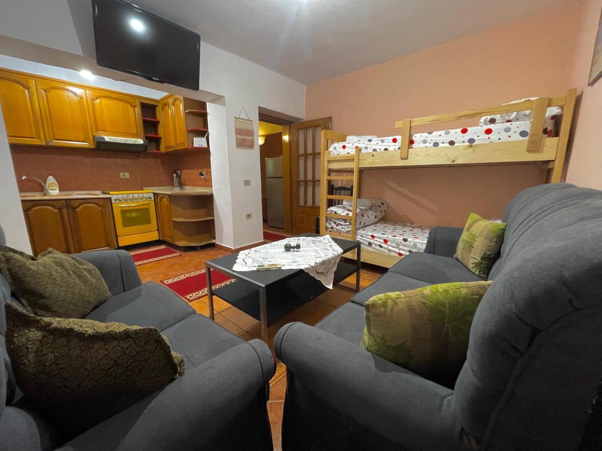 Main Square Tirana Apartment Екстериор снимка